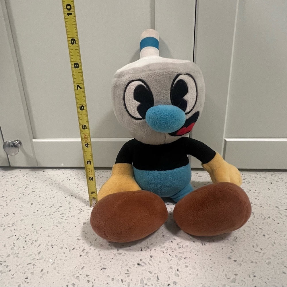 20% off $40+! Rare CUPHEAD 2018 StudioMDHR 13" PS2/XBOX Plush Stuff Toy Mugman - Picture 3 of 5